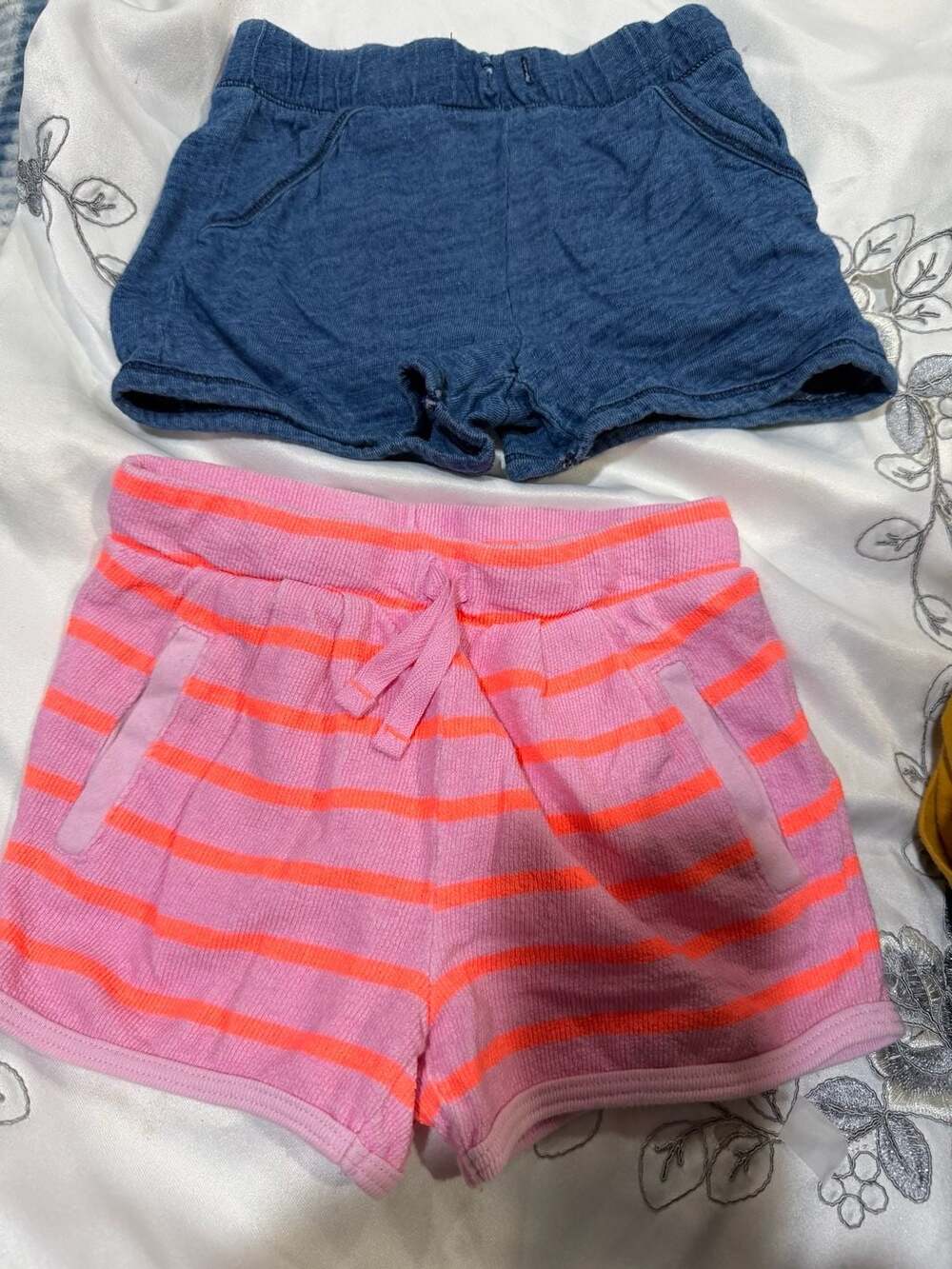 Cat & Jack Toddler Girl Shorts Lot Size 3T Blue and Pink Striped